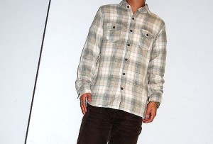 201209301943_1